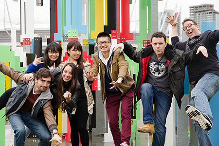 Team-Maneki-Neko.jpg Team-Maneki-Neko.jpg